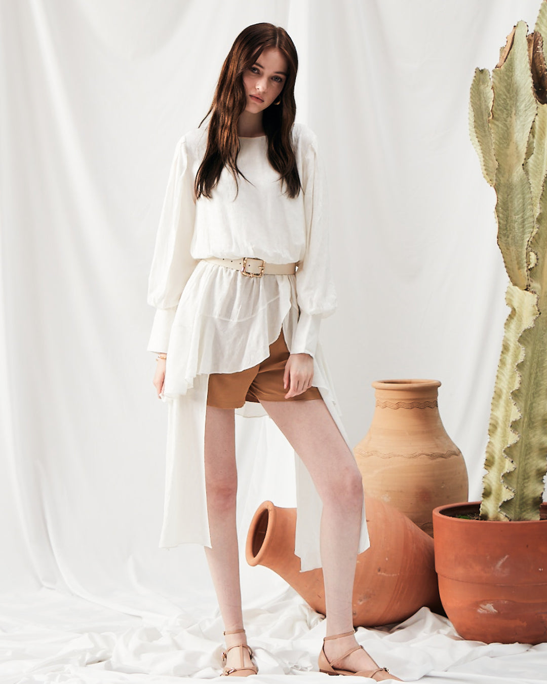 Yuvarlak Yaka Belden Büzgülü Sarkaçlı Tunik