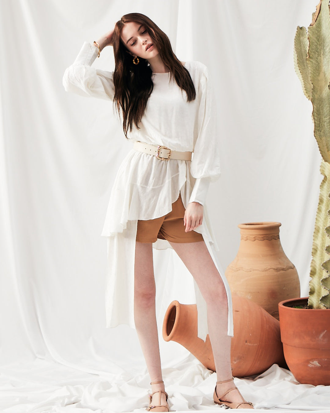 Yuvarlak Yaka Belden Büzgülü Sarkaçlı Tunik