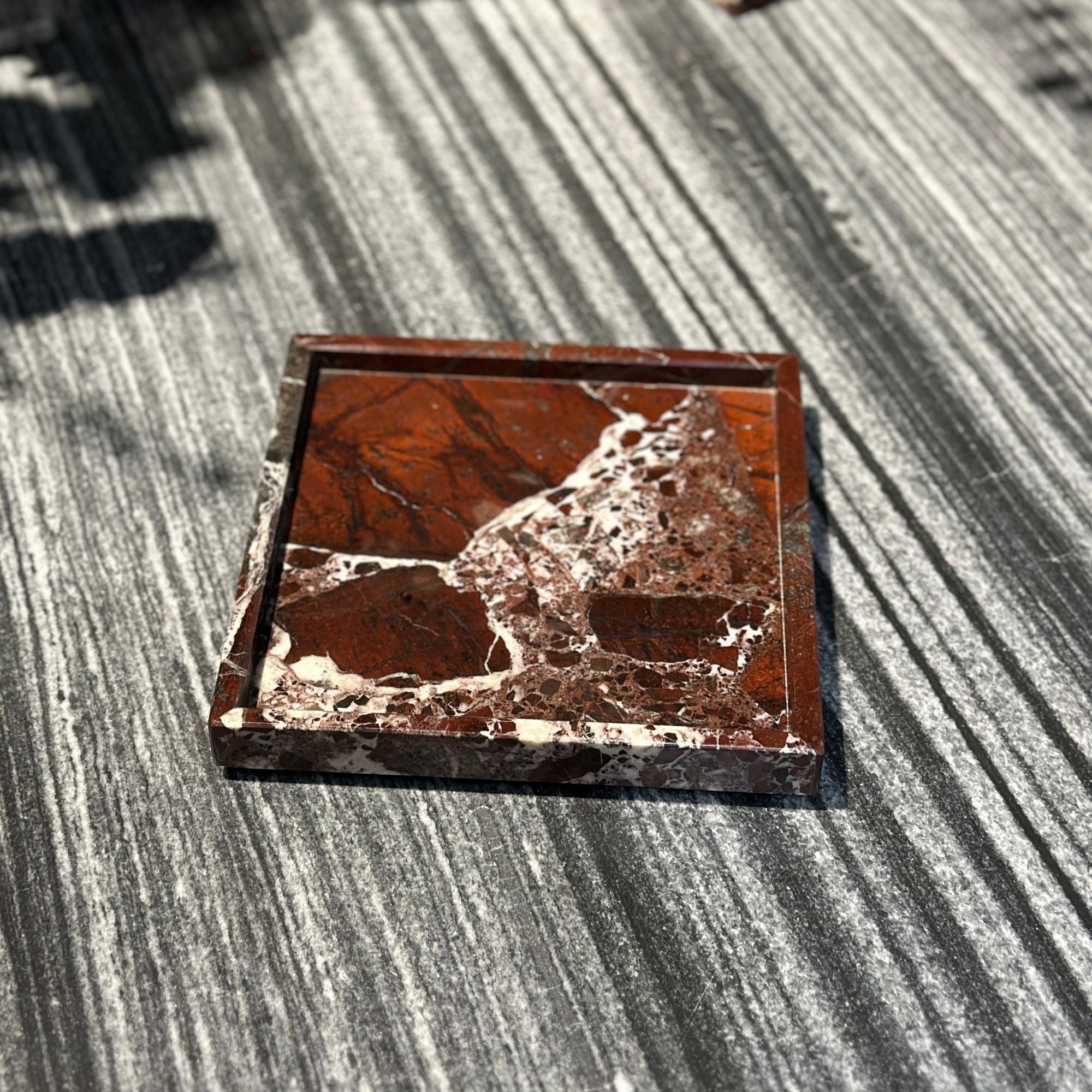 Basic Tepsi Küçük Boy Elazığ Vişne