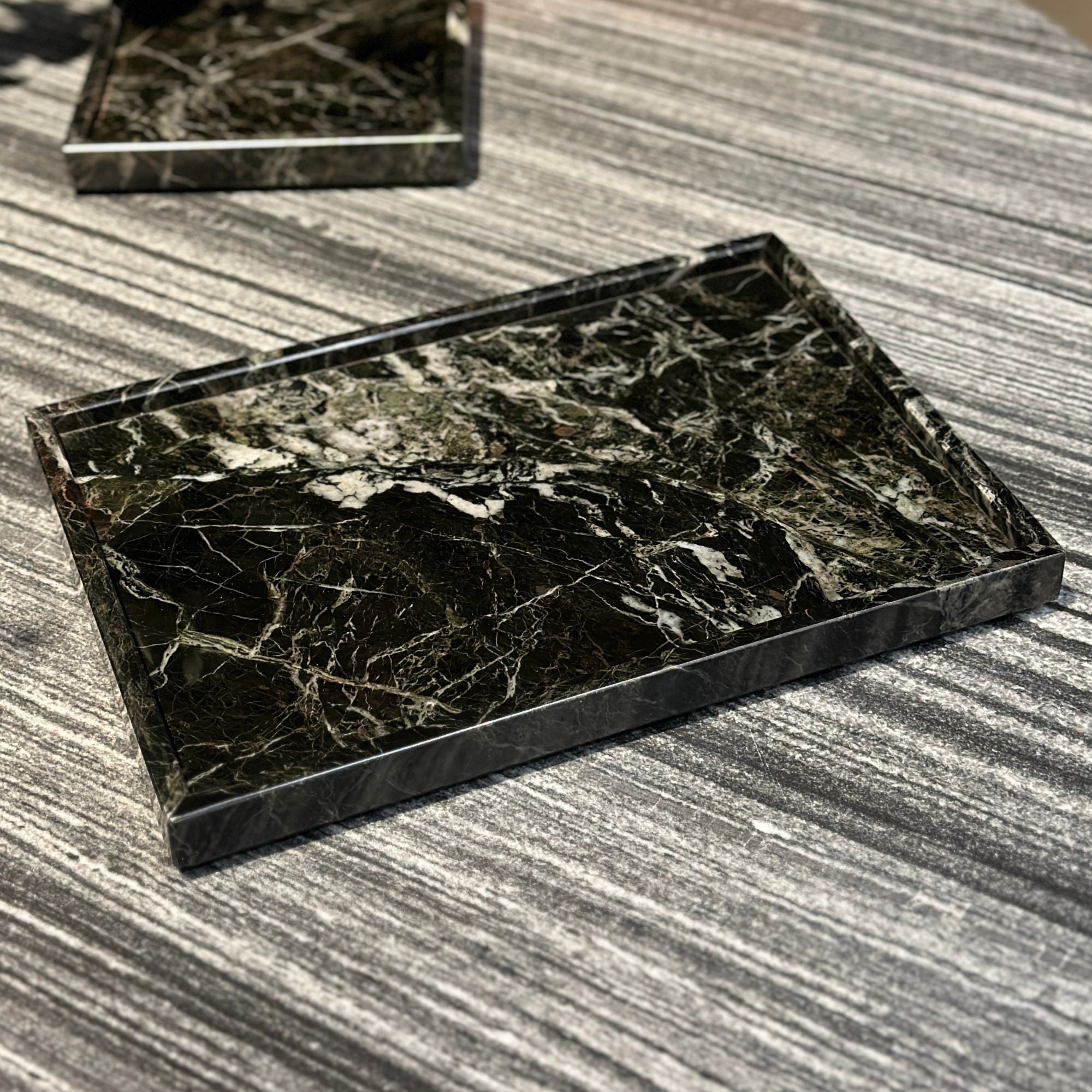 Basic Tepsi Orta Boy Petrol Yeşili