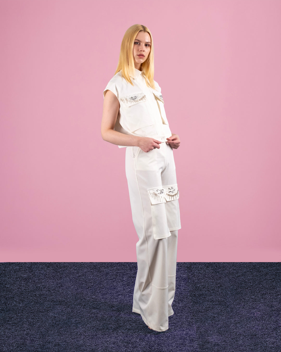 Gömlek Yaka Boncuk İşlemeli Yelek-Pantolon Takım