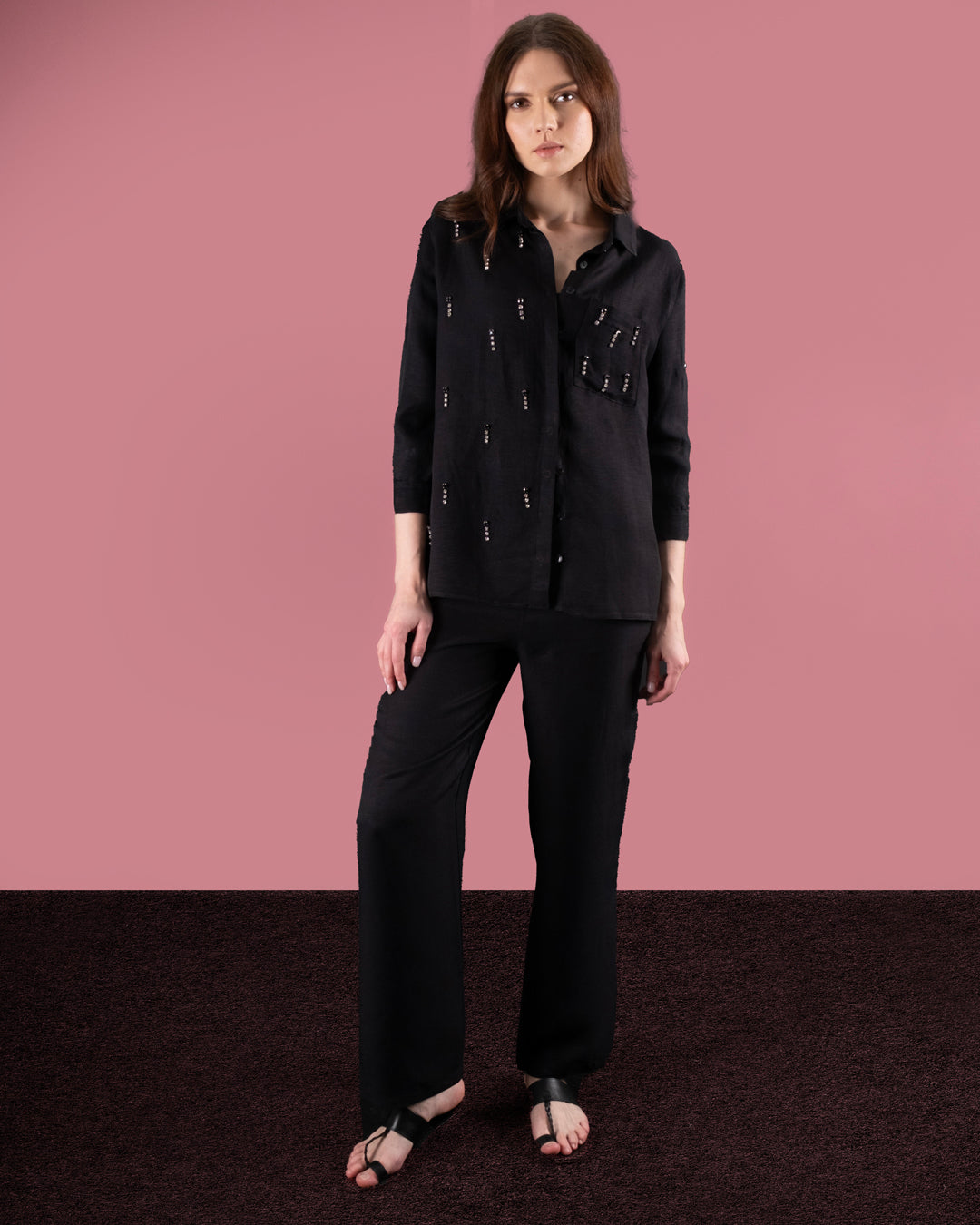 Cebi ve Önü Taş İşlemeli Gömlek-Beli Lastikli Pantolon Takım