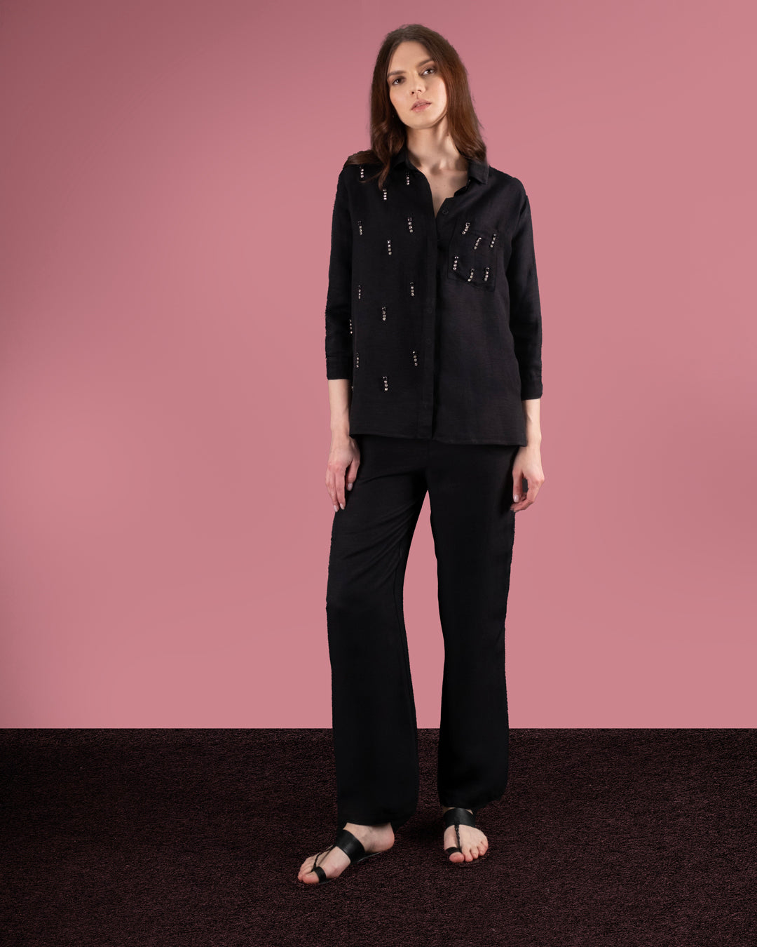 Cebi ve Önü Taş İşlemeli Gömlek-Beli Lastikli Pantolon Takım