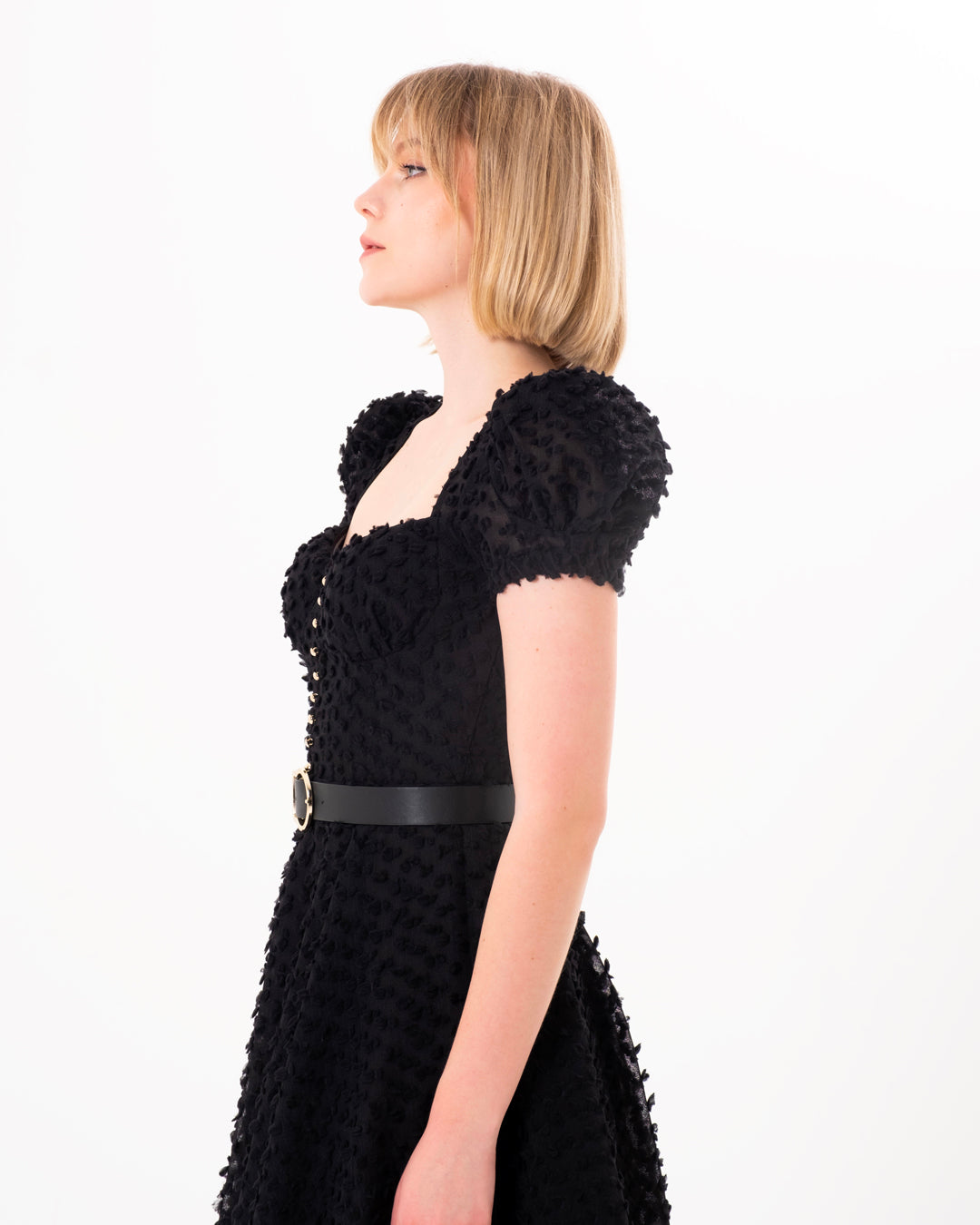 Göğüs Kaplı, Önü Düğme Detaylı, Balon Kollu, Astarlı Elbise