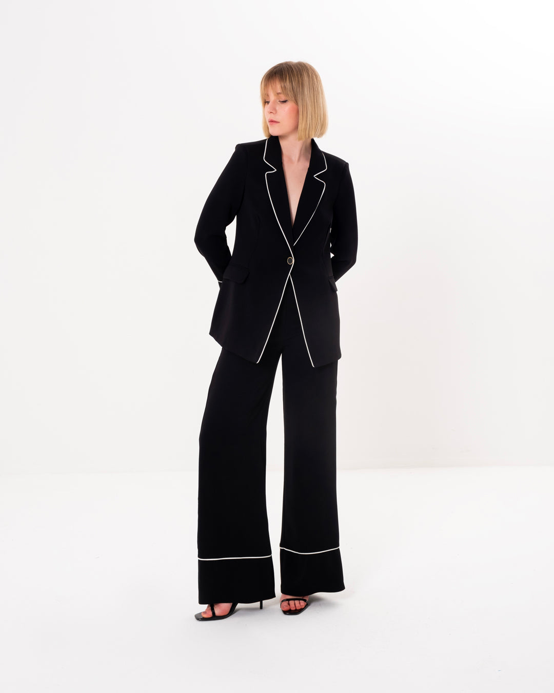 Şerit Detaylı Ceket - Beli Lastikli Pantolon Takım