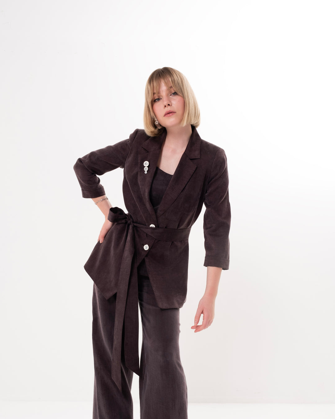 Kuşaklı Ceket-Atlet-Beli Lastikli Pantolon Takım