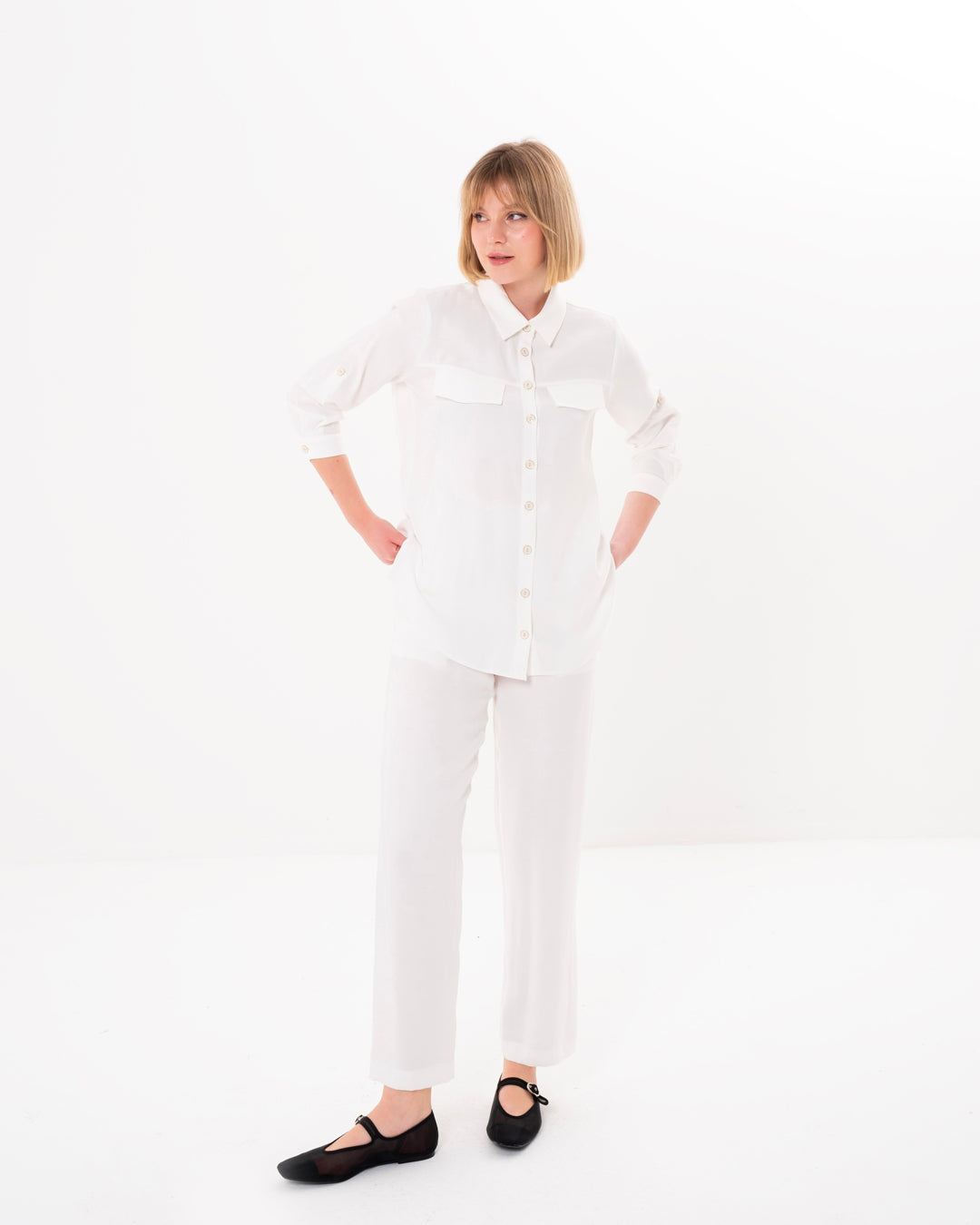 Gömlek Yaka Önü Düğmeli Bluz-Beli Lastikli Pantolon Takım