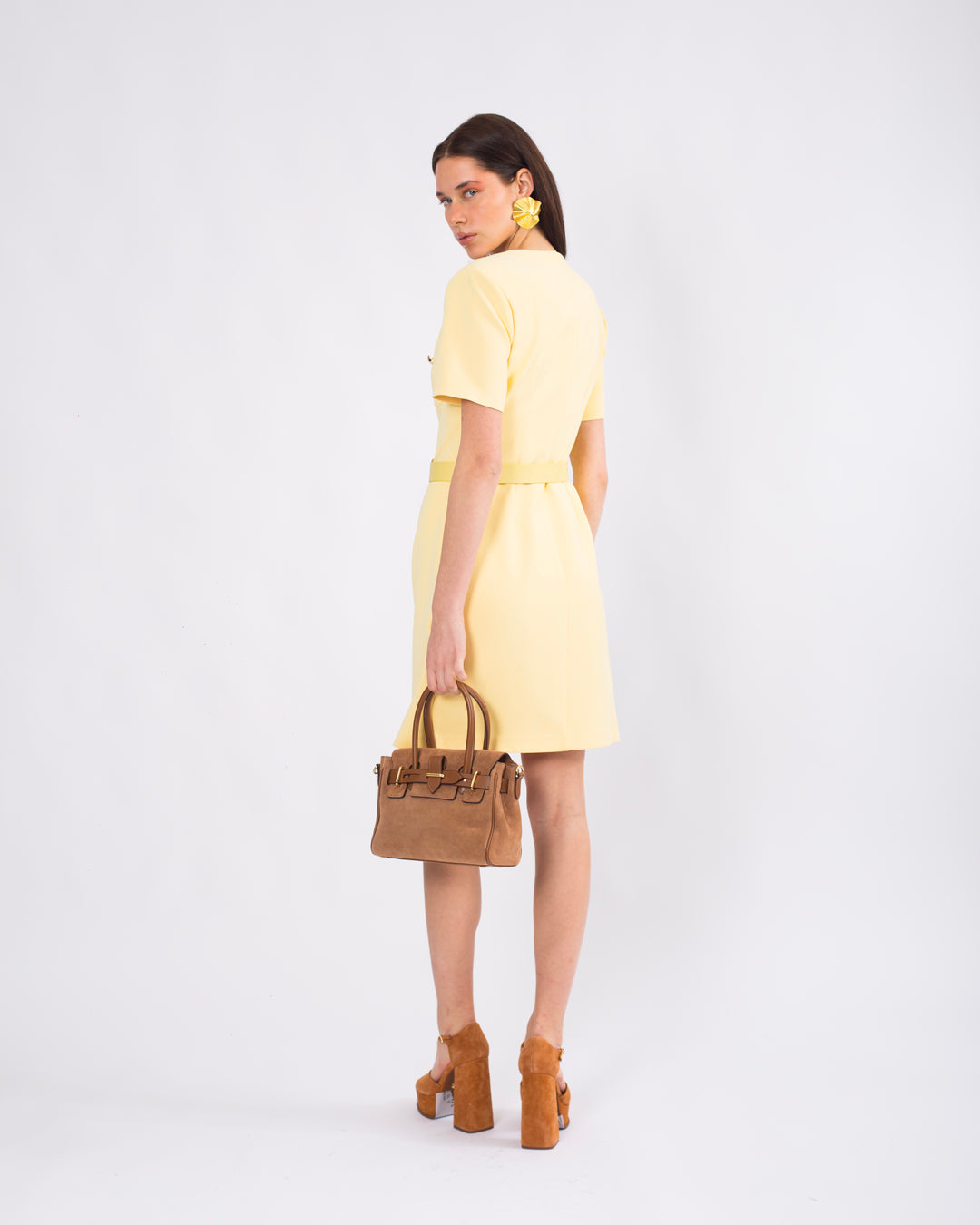 Yuvarlak Yaka Önü Düğme Detaylı İçi Astarlı Kısa Kollu Kemerli Elbise