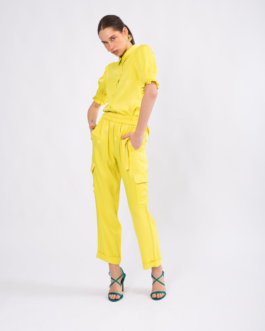 Yandan Cepli, Beli Lastikli, Duble Paça Pantolon