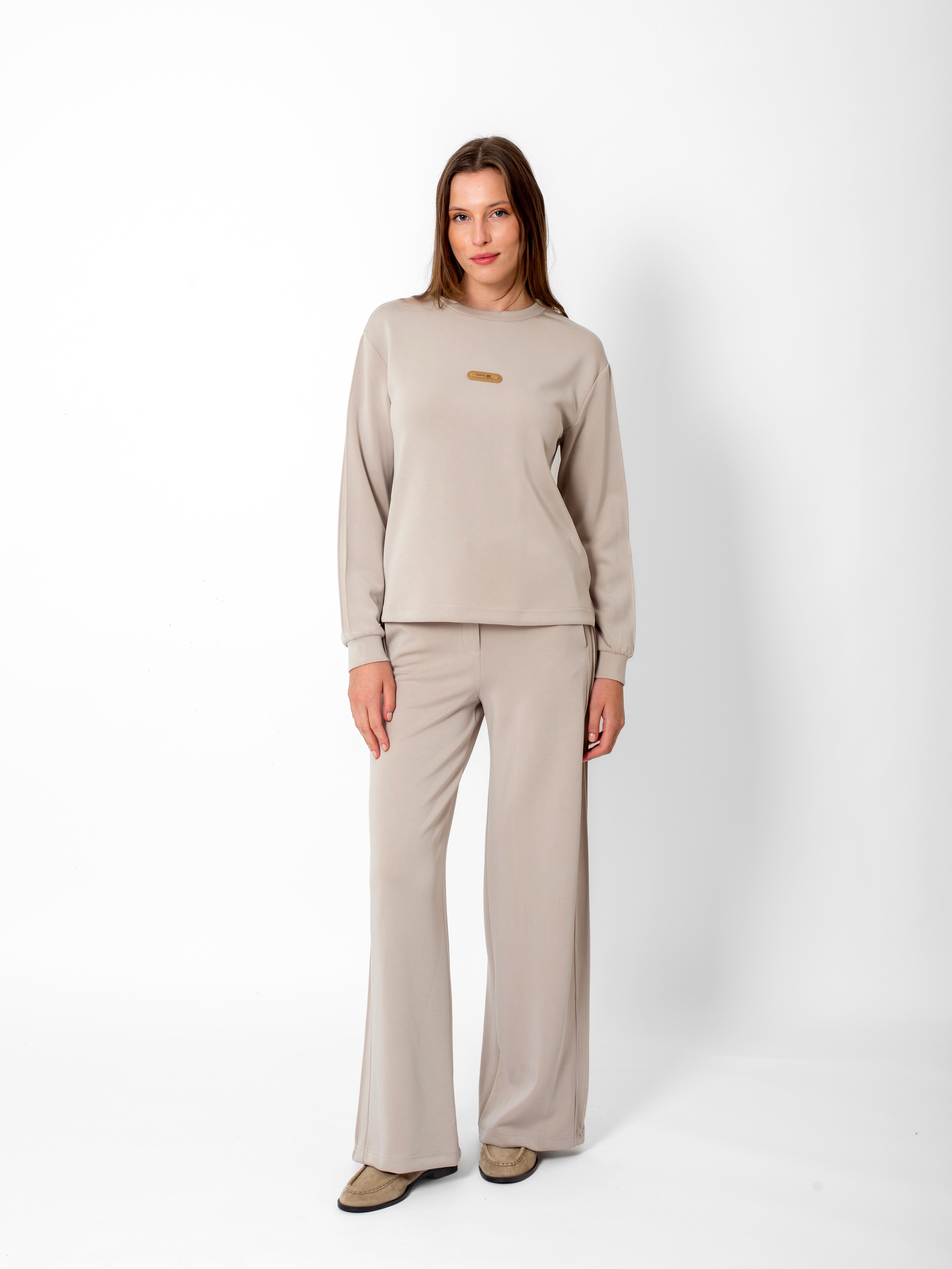 Gömlek Yaka Süet Yelek-Sweatshirt-Beli Lastikli Pantolon Takım