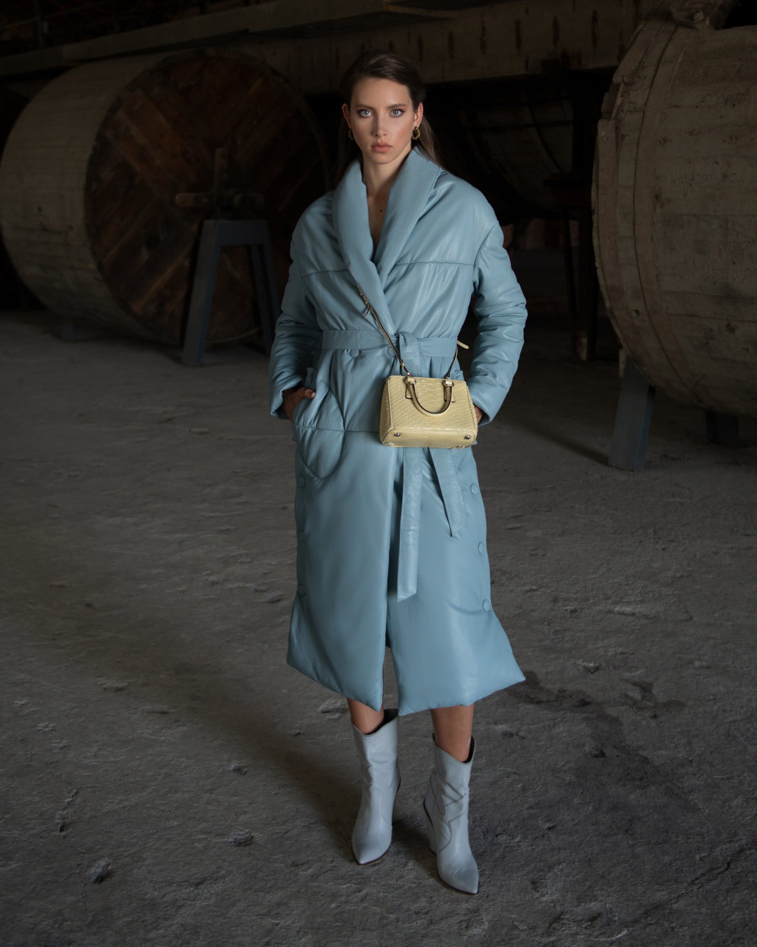 Deri Şişme Uzun Mont