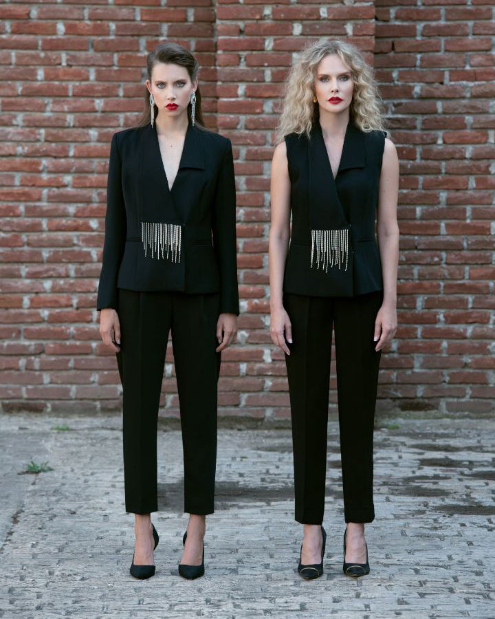 Aksesuar Detaylı Ceket