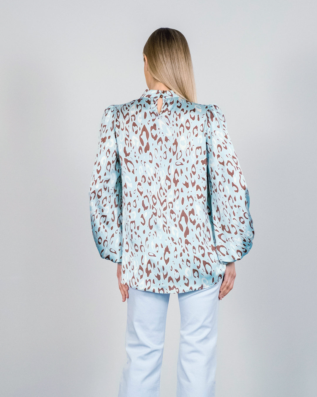 Leopar Desenli Kolları Büzgülü Bluz