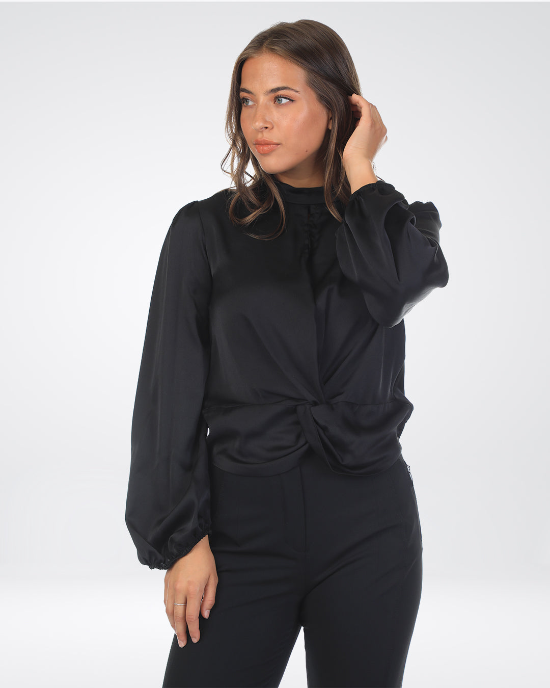 Bel Detaylı Bluz