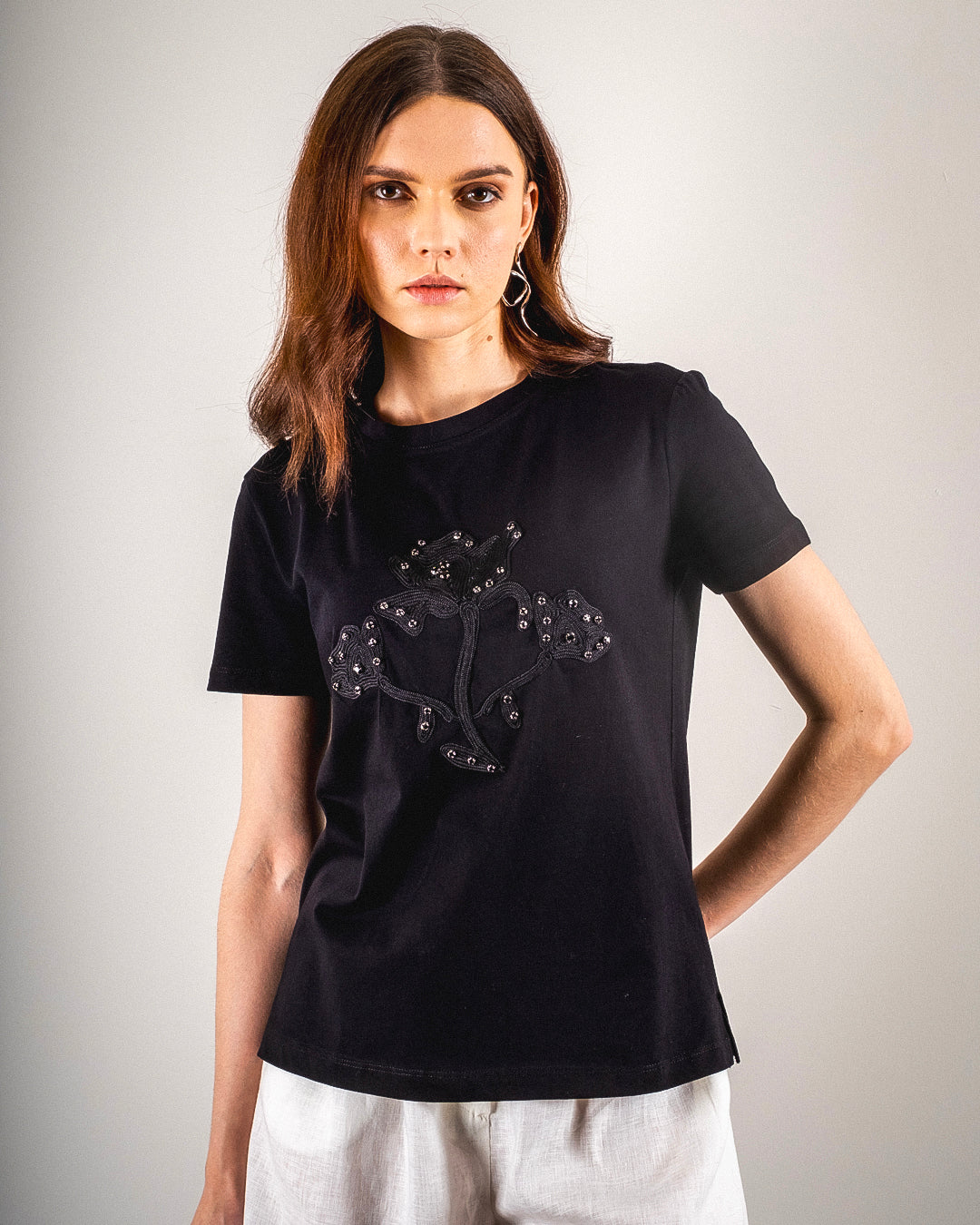 Round Neck Stone Embroidered T-Shirt