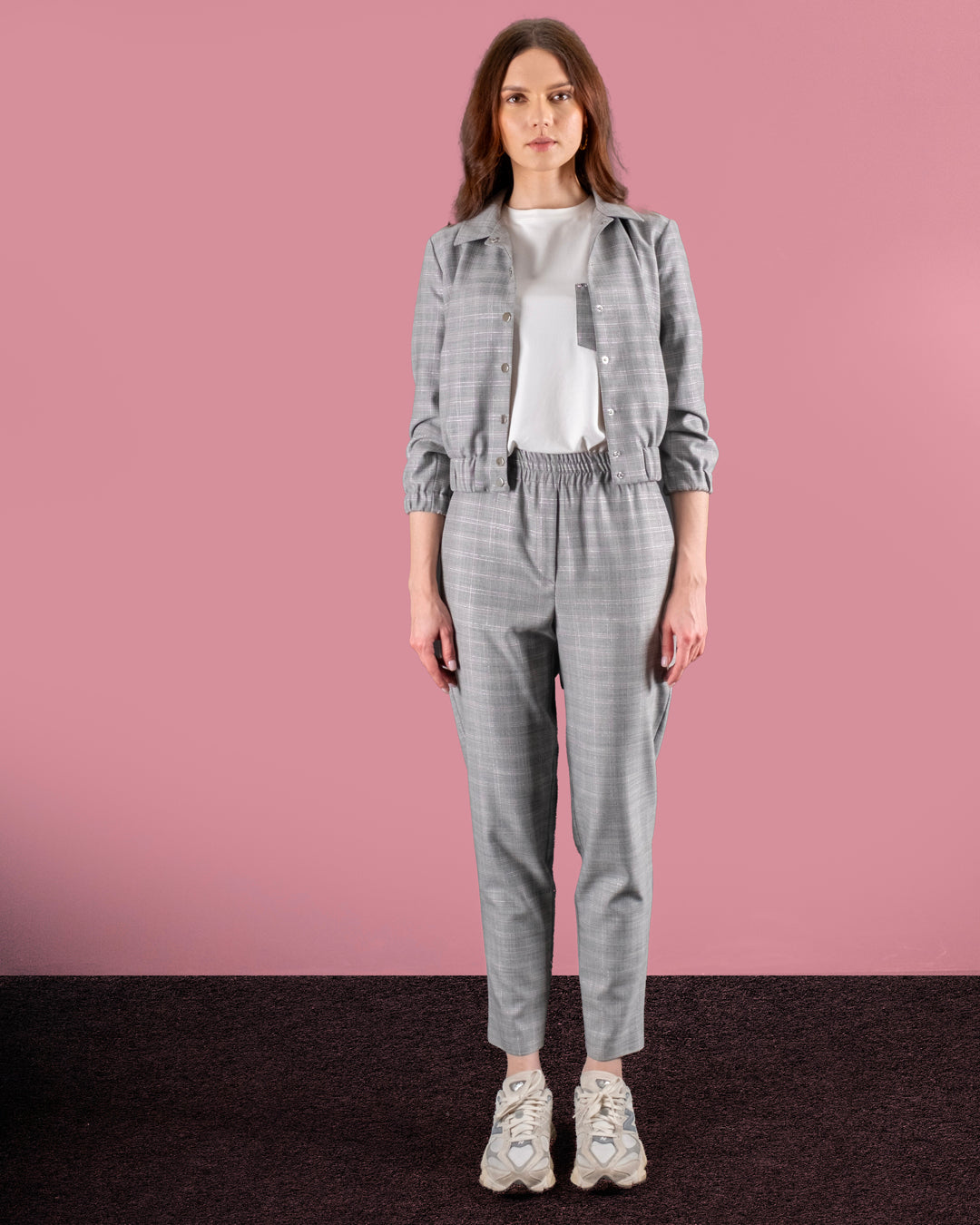 Jacket-Trousers Set with Elastic Waist and Sleeves and Snaps on the Front